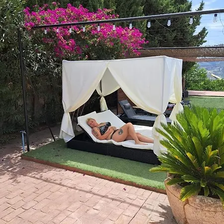 La Canota King Adults Only * Talara