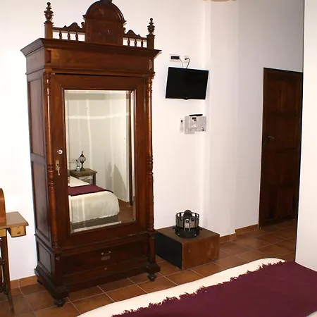 La Canota King Adults Only לינה וארוחת בוקר Talara